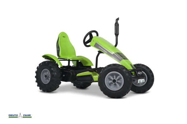 BERG traktor Deutz Fahr BFR přední strana bok